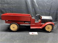 1926 SturdiToy regulation Dump Truck