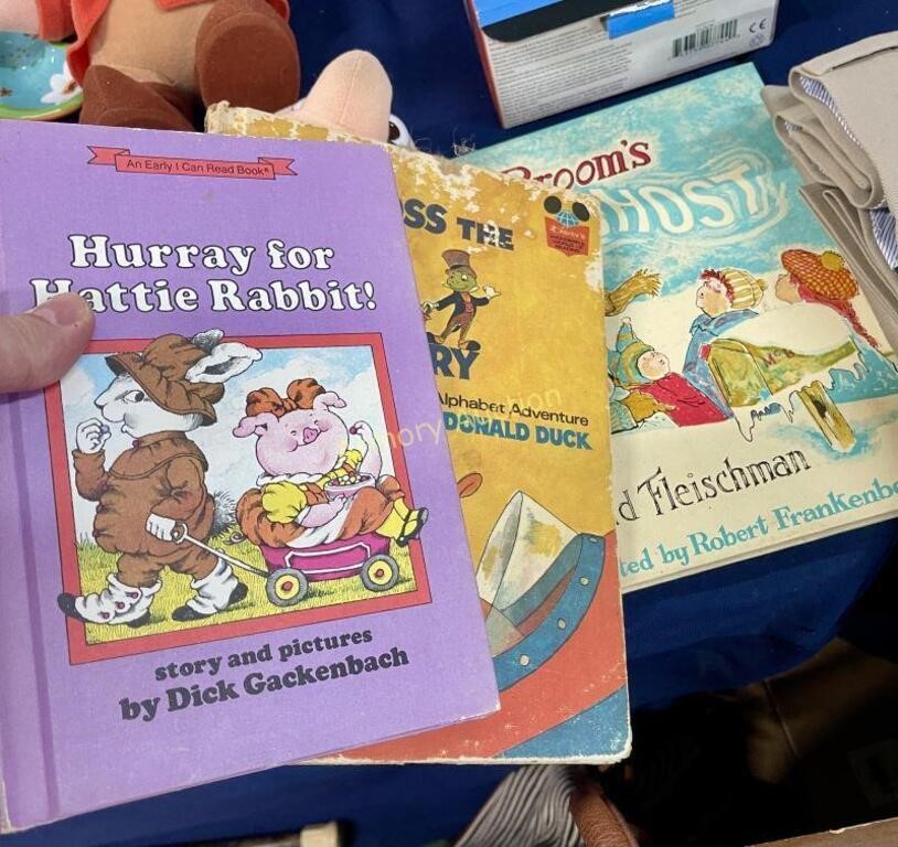 CHILDREN'S BOOKS