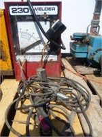Century AC Welder with a plug adaptor & cables