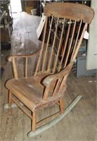 New England Curved Plank Bottom Rocking Chair