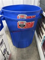 Rubbermaid Roughneck 32 Gal. Vented Outdoor