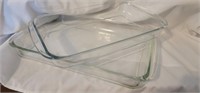 Lot of 2 glass baking dishes