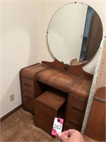 Vtg Make-up Mirror & Dresser & Stool 44"W x ...