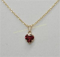 10K Yellow gold pyrope garnet (0.70 cts) and