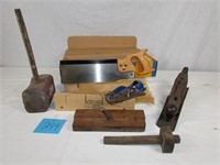 Vintage Hand Tools - Mitre Saw - Hand Planner
