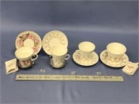 Set of 4 Lomonosov porcelain teacup and saucers, o