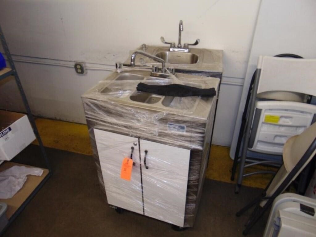 (LOT 2) rolling stainless steel sinks