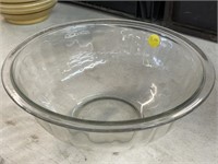 Pyrex Glass Bowl