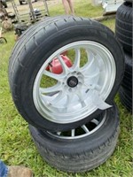 175) 2 TrakLite wheels 275/40ZR17