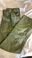 Guide gear rip stop cargo pant 38/34 (DAMAGED)