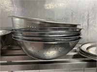 5 Large S/S Perforated Mixing/Draining Bowls
