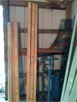 13 - 2x4x10' boards lumber