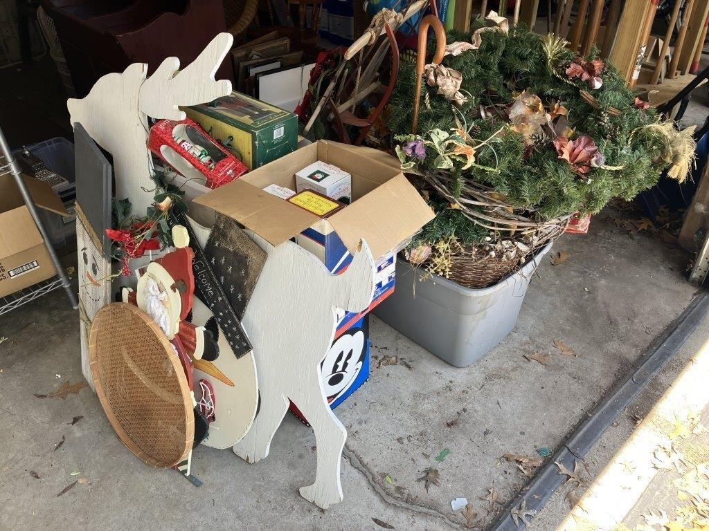 Christmas Huge Lot Sleds/Decorations/Large Wood