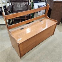 Bench w storage 42"l