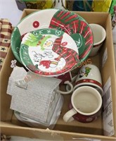 Miscellaneous holiday dish box lot