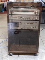 VTG Curtis Mathes Stereo System in Cabinet