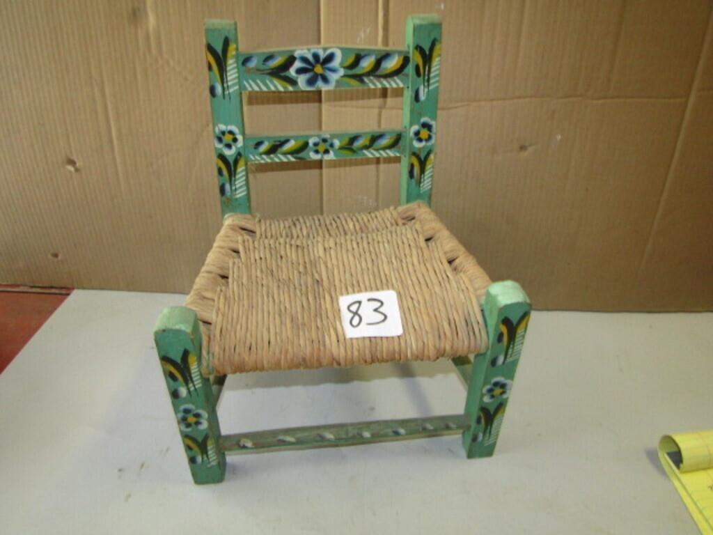 CHILD'S CHAIR