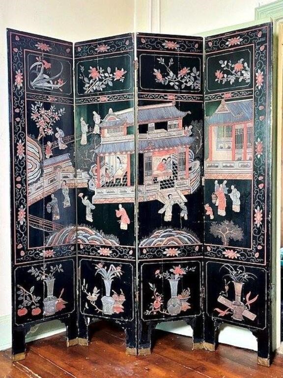 LATE 19TH C. CHINESE FOLDING SCREEN.