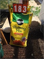 3 Bags Miracle-Gro Potting Mix