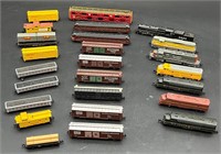 N MODEL TRAIN ENGINES & CARS