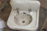 Vintage Cast Iron Wall-Hung Sink, 23" Wide