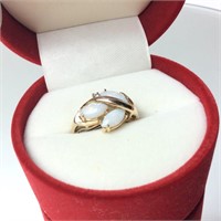 1.6 DWT 10KT OPAL MARQUISE STONE RING