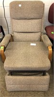 Electric lift chair (reclines)