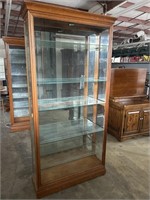 Standup Illuminated Curio/China Cabinet