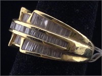 18K Gold ring with Diamonds sz 7 -10.2g