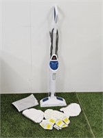 BISSELL FLOOR STEAM MOP - LIKE NEW