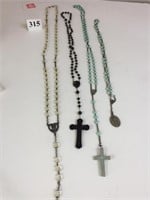 GROUP OF ROSARY BEADS