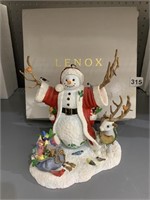 LENOX CHRISTMAS GREETINGS FIGURINE NEW IN ORIGINAL