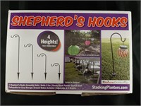 Shepherd's Hooks for Lawn & Garden - new in box