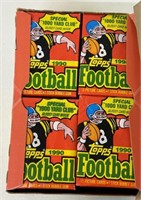 (36) 1990 FOOTBALL CARD PACKETS