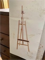 New - Standing Art Easel