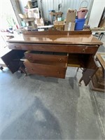 Oak buffet
H:38”
W:60”
D:21”