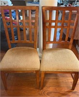 Bainbridge furniture dining chairs