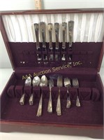 Nobility silverplate flatware & chest