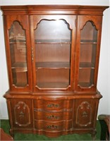 Bassett Provincial Dining Room Suite - Table w/