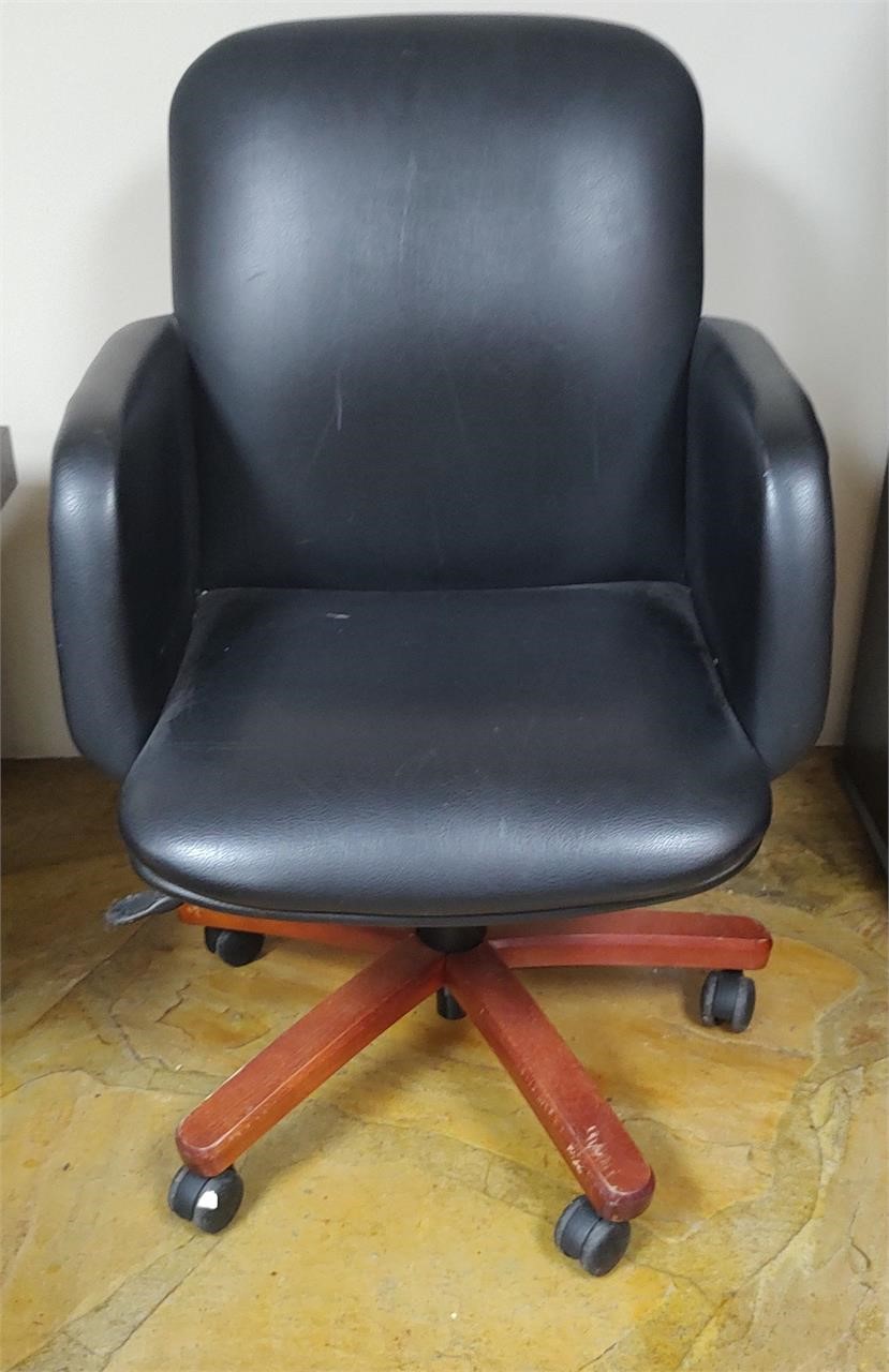 Comfy Leather Office Chair