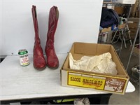 Size 5B Handmade cowboy boots with box