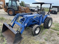 New Holland T1510 w/110TL Loader 4x4 PTO