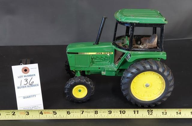 John Deere Cab Tractor 1/16th Scale