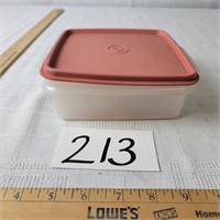 Small Tupperware Container/Lid