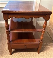 Vintage Wooden End Table 18x28 in