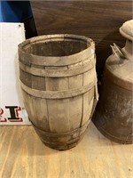 wooden barrel no lid