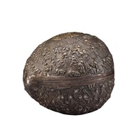 Qing Dynasty silver Fushou peach-shaped holding bo