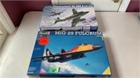 2- 1:32 Scale models, Messerschmitt Me 262, MiG