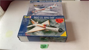 2- 1:32 Models, MiG 21 SPS, Mikoyan-Gurevich,