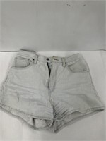SIZE 30 LEVI HIGH WAIST SHORTS FOR WOMEN - WITH